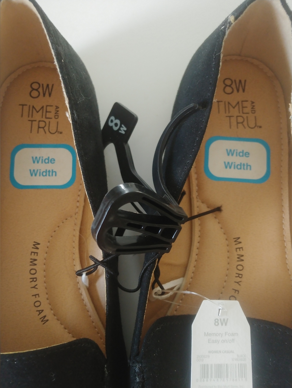 Time and Tru Women's Wide Width Black Pointed Toe Flats - Suede-Look Size 8 - Picture 2 of 10